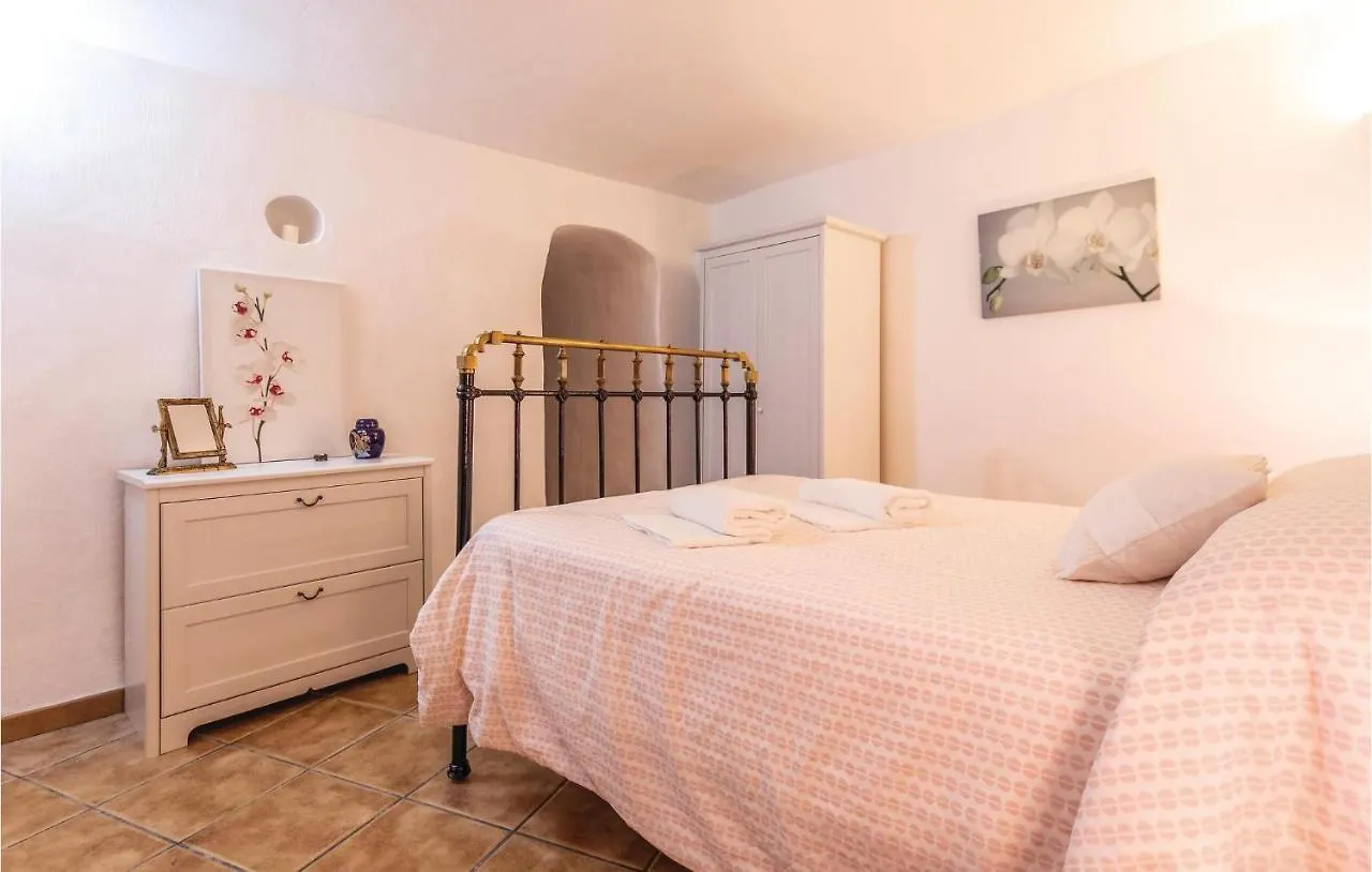 Holiday home Cozy Home In Cuevas Del Campo With Wifi