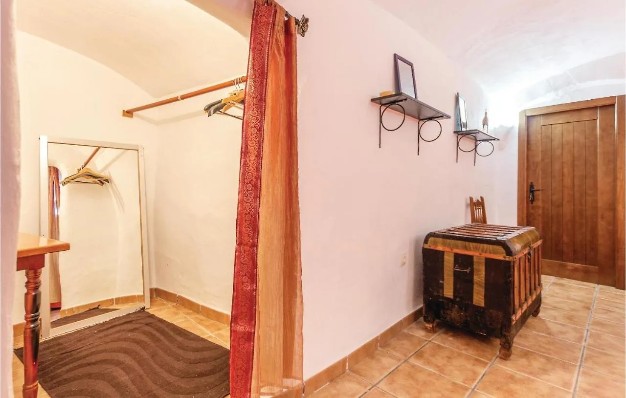 Cozy Home In Cuevas Del Campo With Wifi 0*,